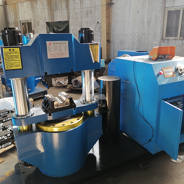 500噸鋼絲繩壓機(jī) 500噸鋼絲繩壓機(jī)